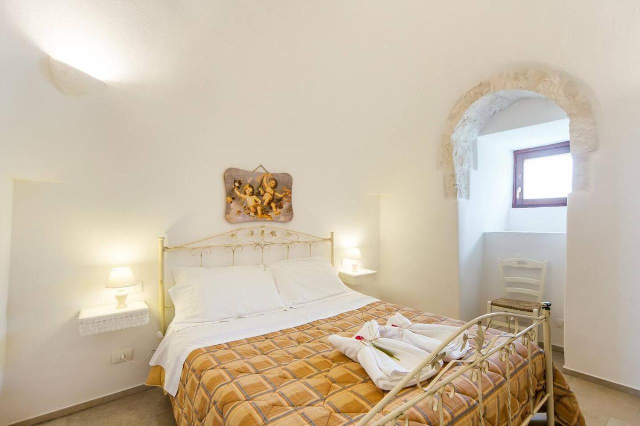 Masseria Trulli Sull'Aia Cisternino Exterior photo